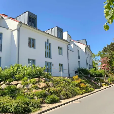 Residenz Bellevue 38 Cc Herrmann ツィノヴィッツ