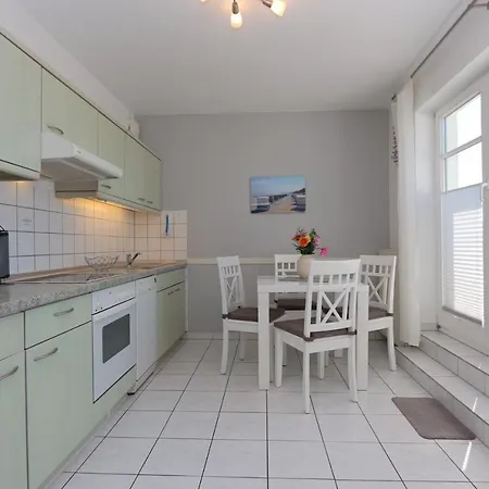 Residenz Bellevue 38 Cc Herrmann * ツィノヴィッツ